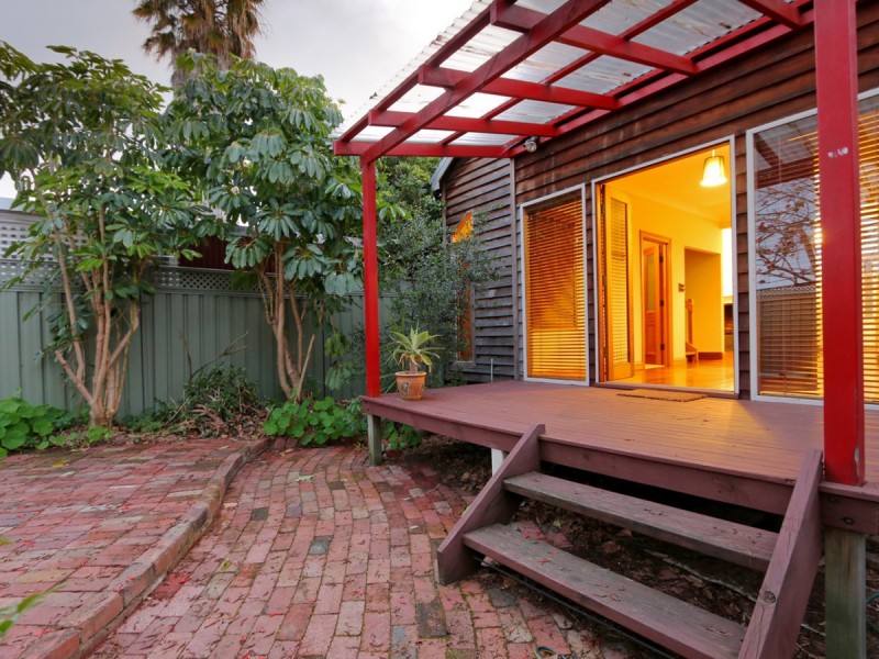 20 Dangan Street, Perth WA 6000