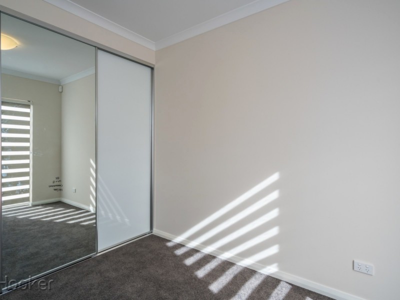 2/9 Henry Street, East Cannington WA 6107