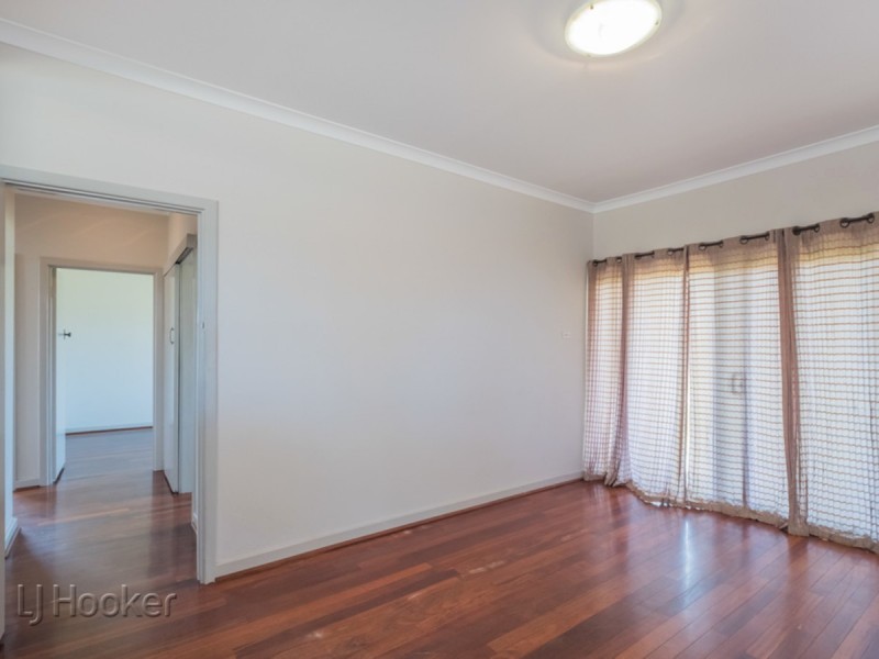 29 Irwin Road, Embleton WA 6062