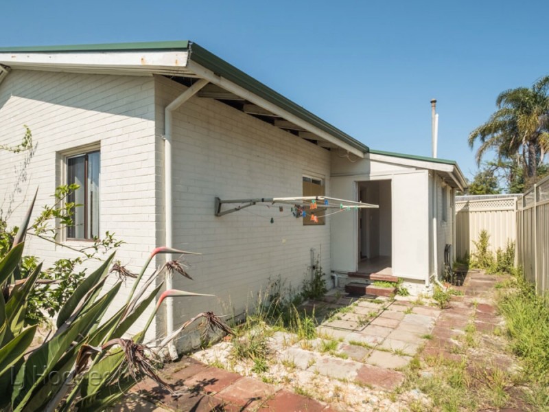 29 Irwin Road, Embleton WA 6062