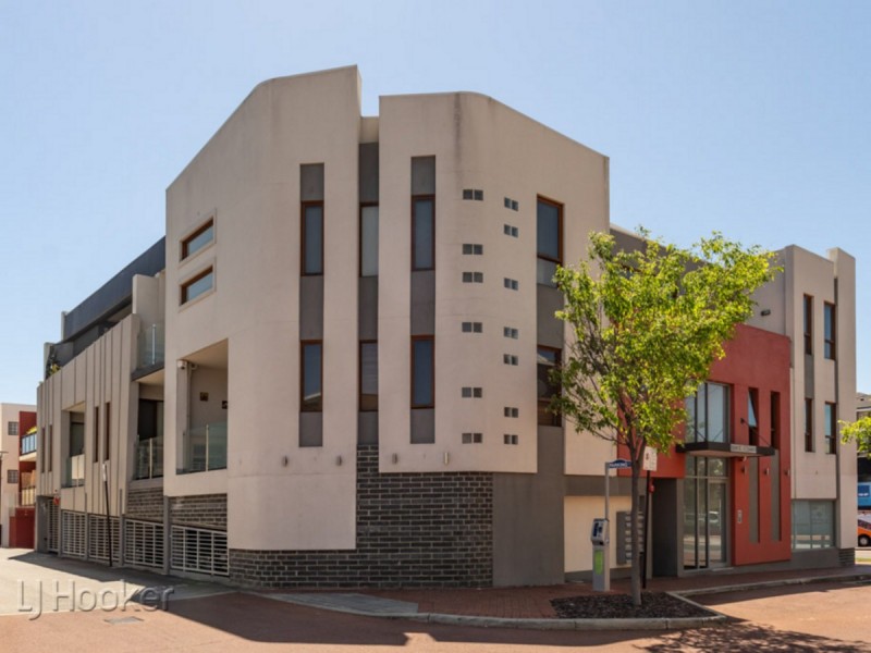 10/2 Davies Street, Northbridge WA 6003