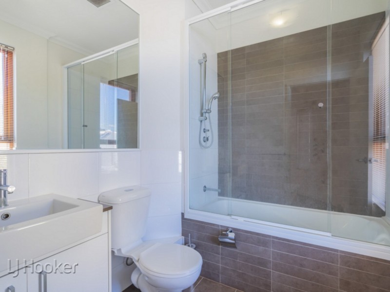 10/2 Davies Street, Northbridge WA 6003