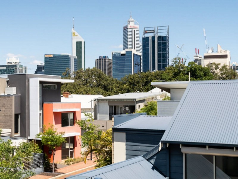 10/2 Davies Street, Northbridge WA 6003