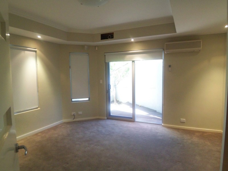 19 Forrest Avenue, East Perth WA 6004