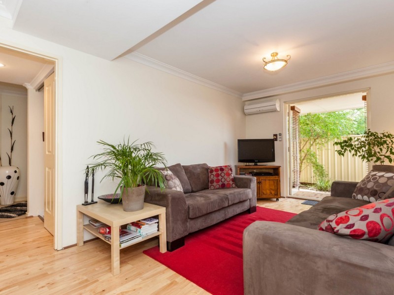 10/22 Nile Street, East Perth WA 6004