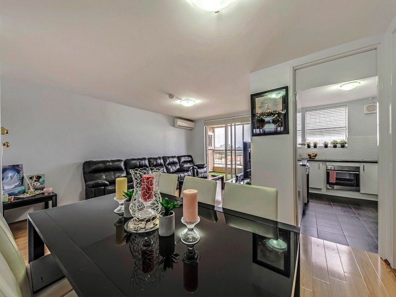 71/16 Leeder Street, Glendalough WA 6016