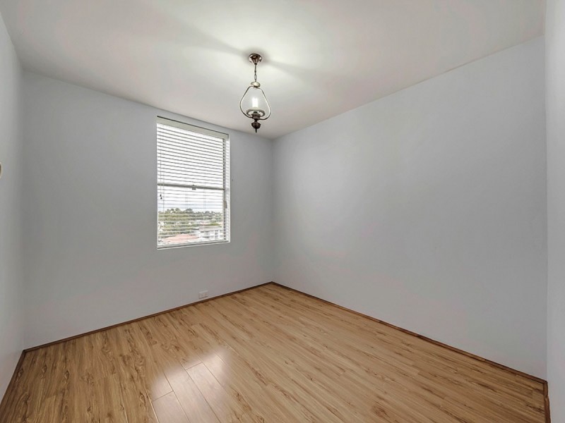 71/16 Leeder Street, Glendalough WA 6016