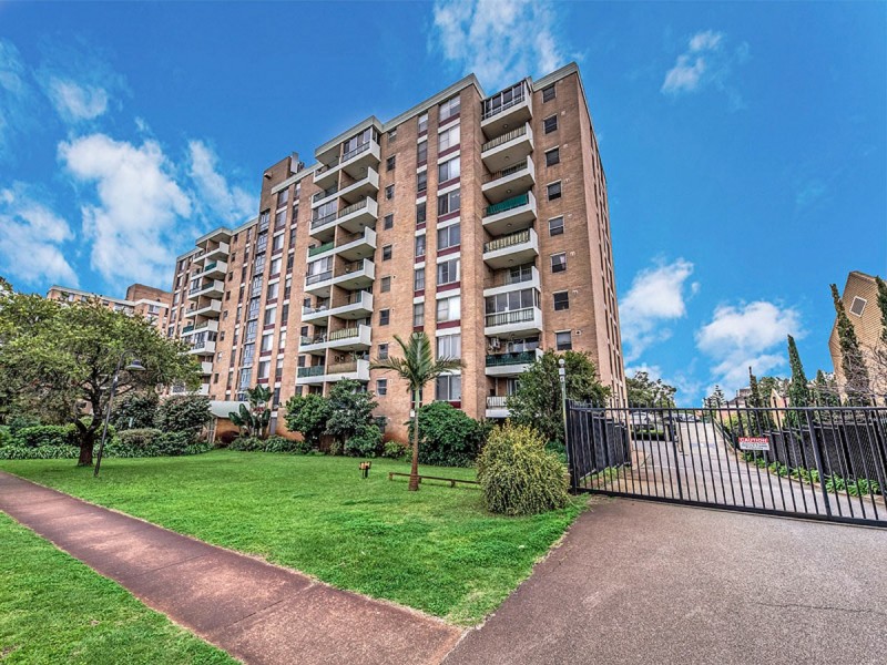 71/16 Leeder Street, Glendalough WA 6016