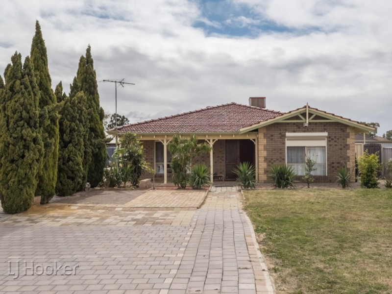 22 Redcliffe Street, East Cannington WA 6107