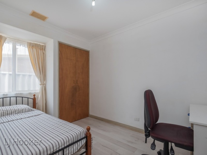 22 Redcliffe Street, East Cannington WA 6107