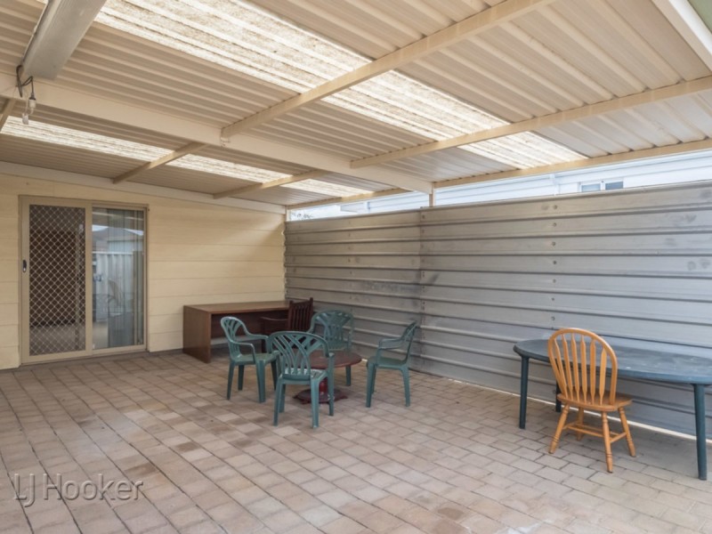 22 Redcliffe Street, East Cannington WA 6107
