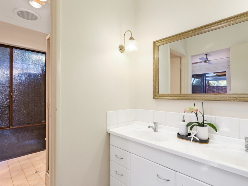 26 Aleppo Drive, Kardinya WA 6163