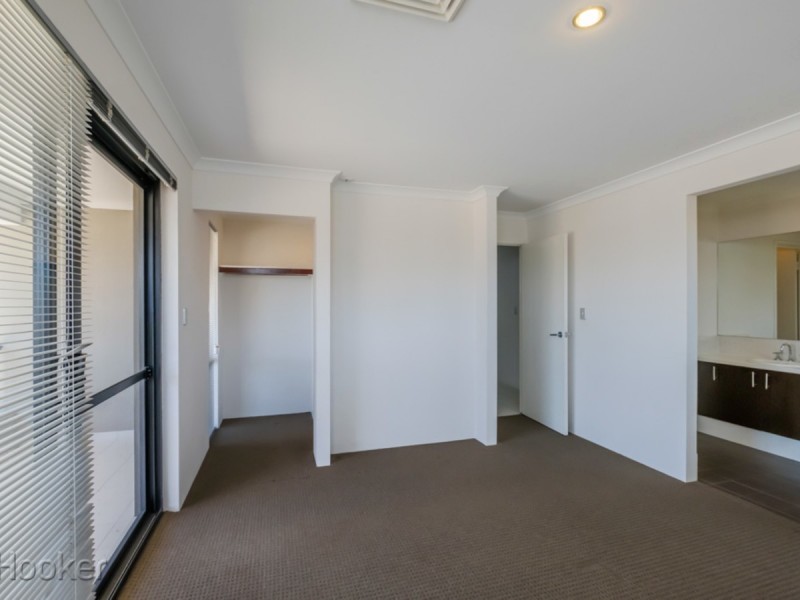 16a Lowes Street, Cloverdale WA 6105
