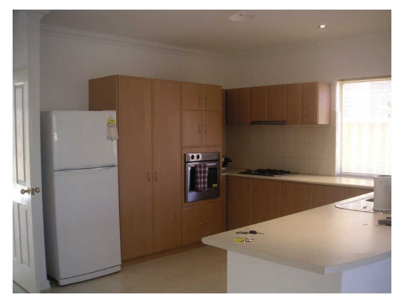 27 Sopwith Elbow, Maylands WA 6051