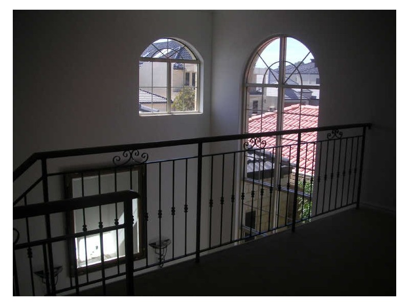 27 Sopwith Elbow, Maylands WA 6051