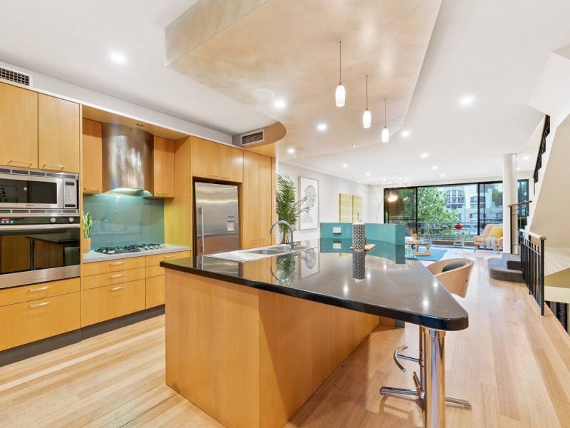 20 Henry Lawson Walk, East Perth WA 6004