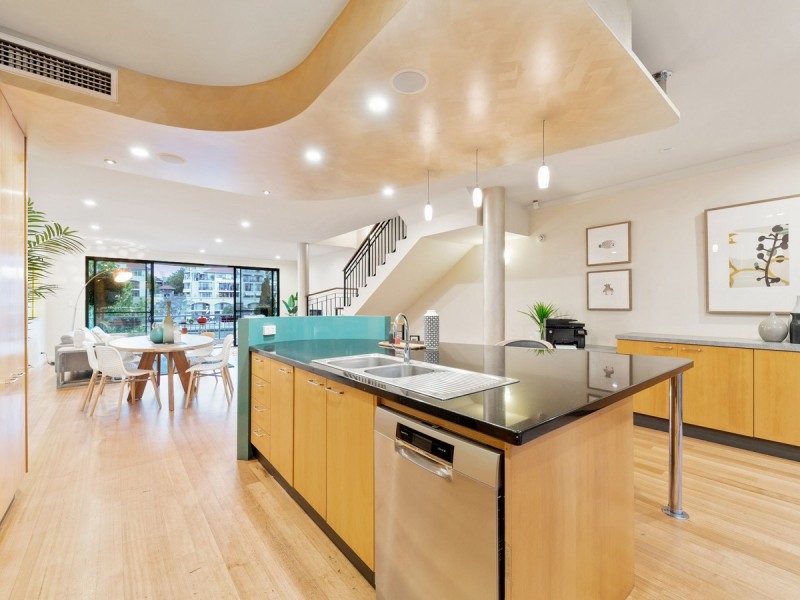 20 Henry Lawson Walk, East Perth WA 6004