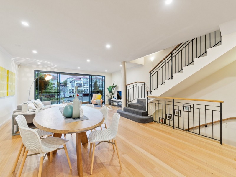 20 Henry Lawson Walk, East Perth WA 6004