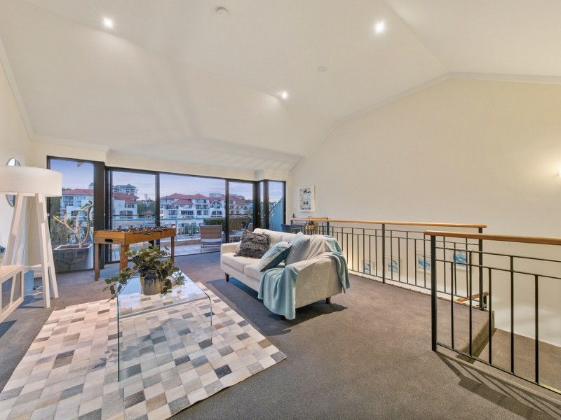 20 Henry Lawson Walk, East Perth WA 6004