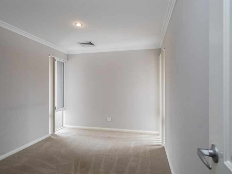 261D The Strand, Dianella WA 6059