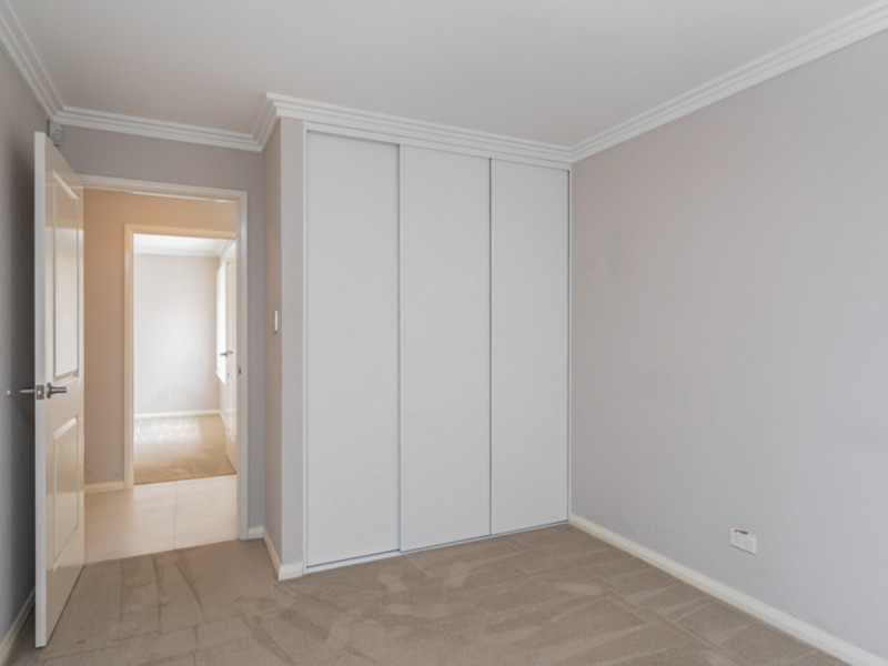 261D The Strand, Dianella WA 6059