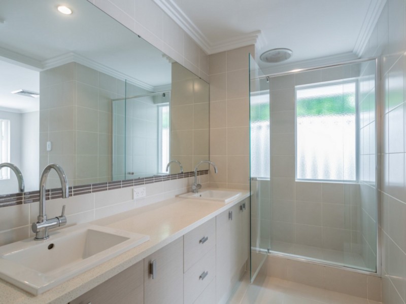 261D The Strand, Dianella WA 6059