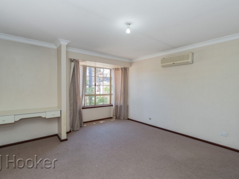 16 Templemore Gardens, Waterford WA 6152