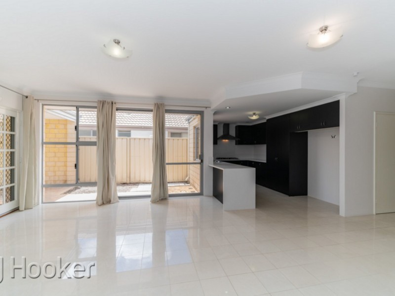 10 Russell Street, East Cannington WA 6107