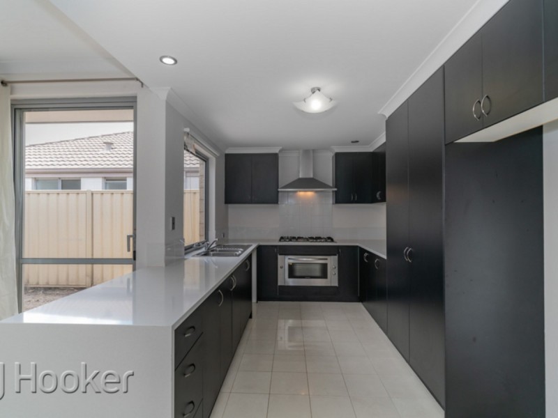 10 Russell Street, East Cannington WA 6107