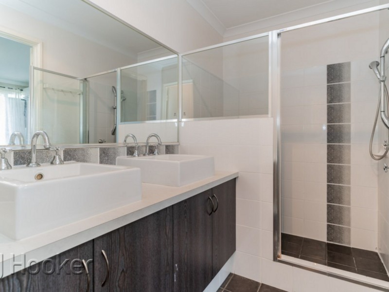 10 Russell Street, East Cannington WA 6107