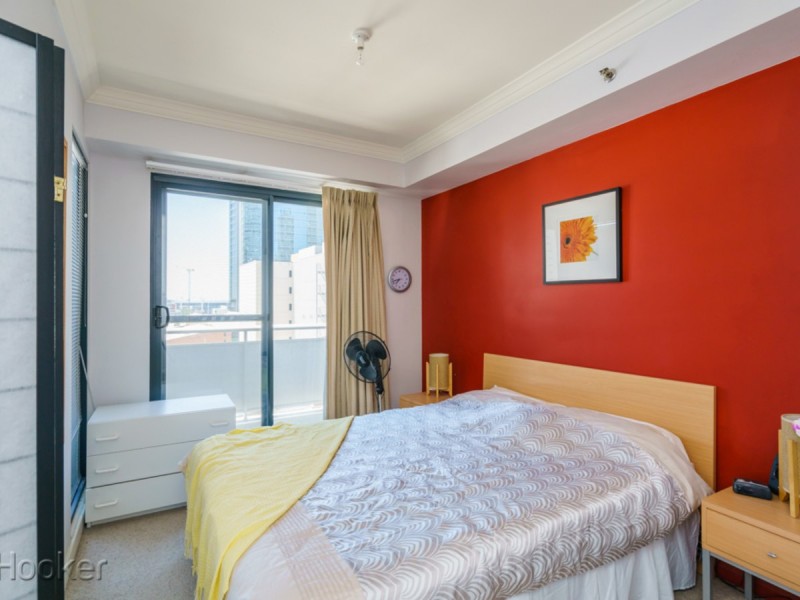 4J/811 Hay Street, Perth WA 6000