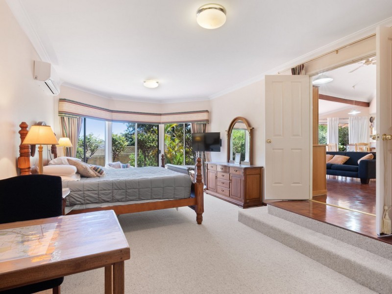 17 Townsend Dale, Mount Claremont WA 6010