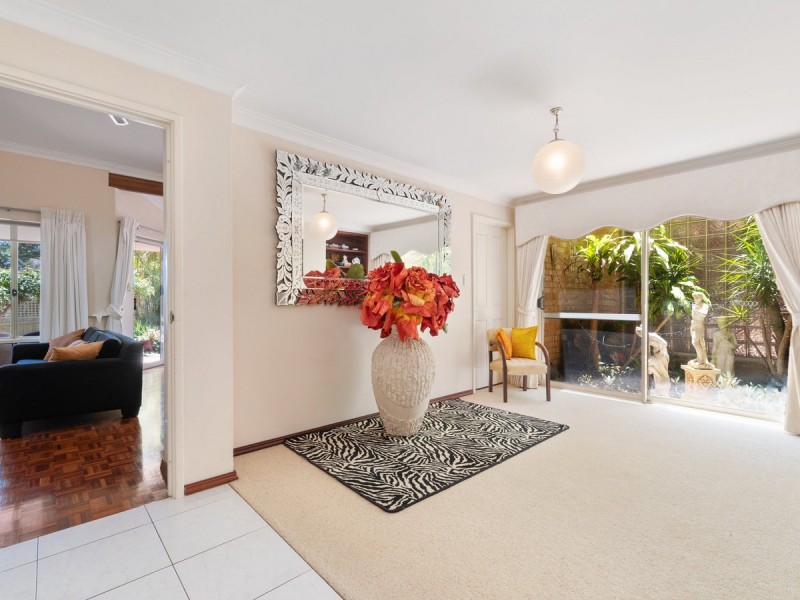 17 Townsend Dale, Mount Claremont WA 6010