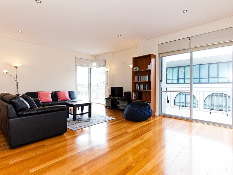 11/22 Eastbrook Terrace, East Perth WA 6004