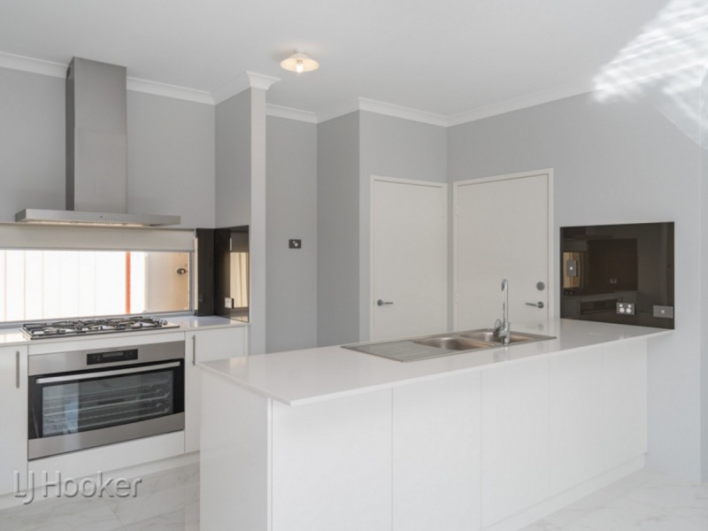 213B Hill View Terrace, Bentley WA 6102