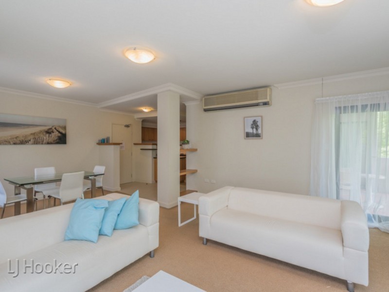 26/116 Mounts Bay Road, Perth WA 6000