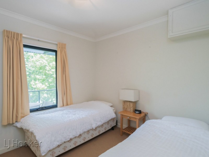 26/116 Mounts Bay Road, Perth WA 6000