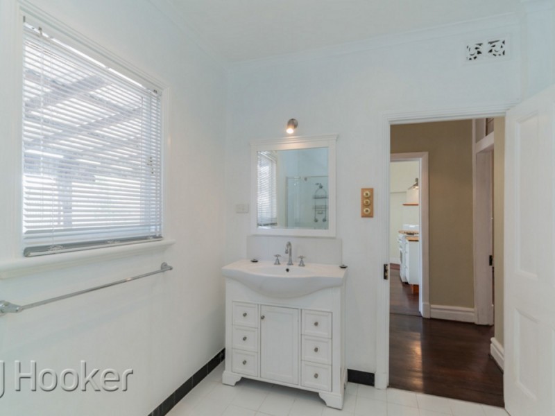 15 Stanley Street, Mount Lawley WA 6050