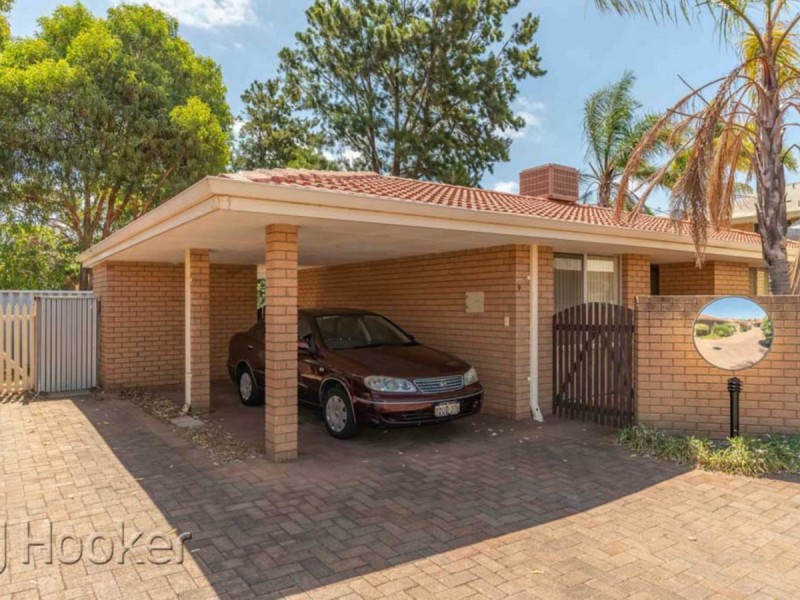 9/6 Pinewood Avenue, Kardinya WA 6163