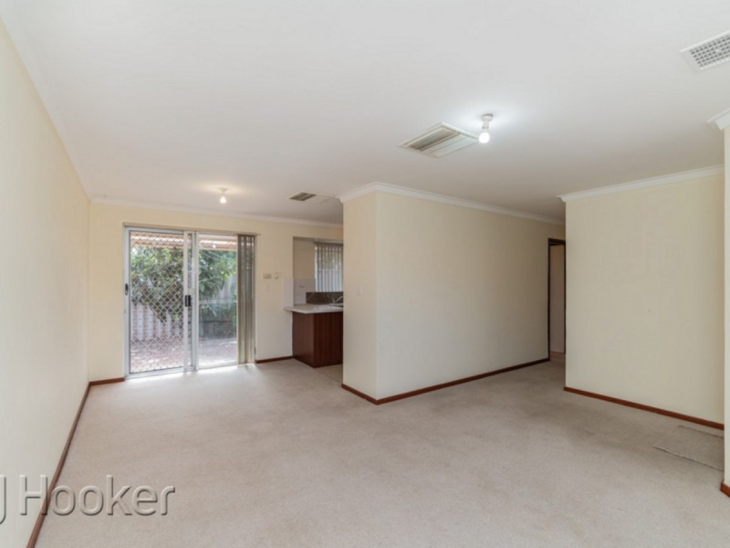 9/6 Pinewood Avenue, Kardinya WA 6163