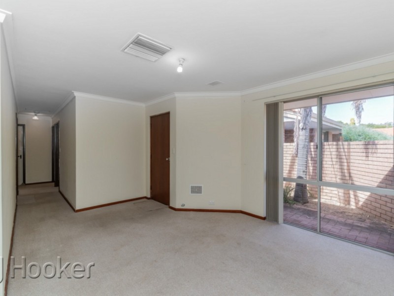 9/6 Pinewood Avenue, Kardinya WA 6163