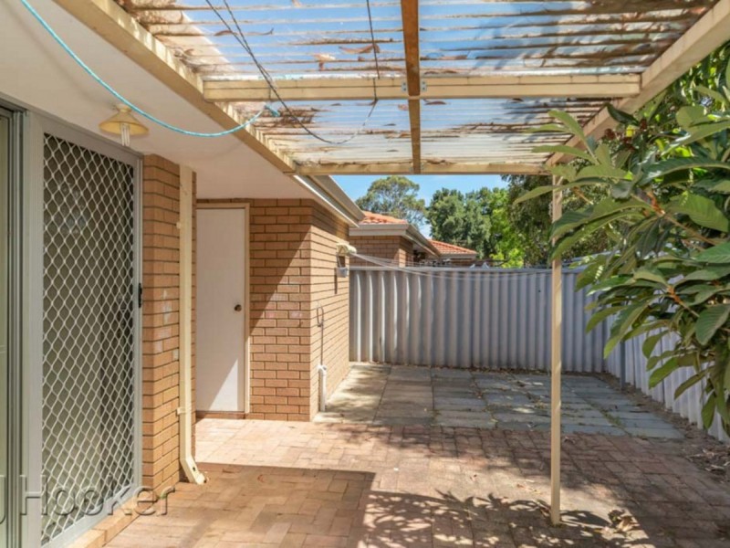 9/6 Pinewood Avenue, Kardinya WA 6163