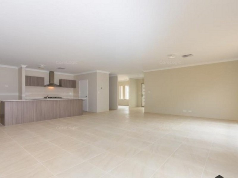 4 Tringa Rise, East Cannington WA 6107