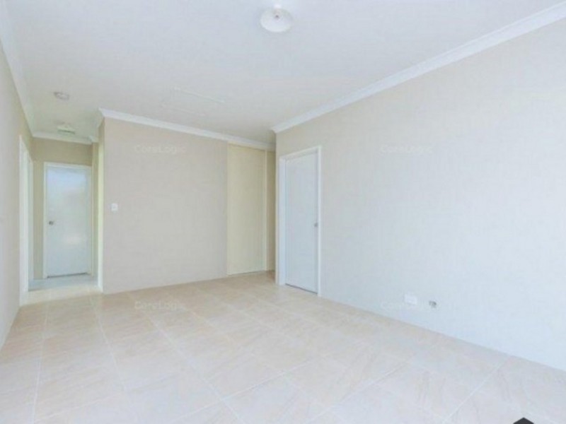 4 Tringa Rise, East Cannington WA 6107