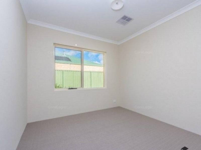 4 Tringa Rise, East Cannington WA 6107
