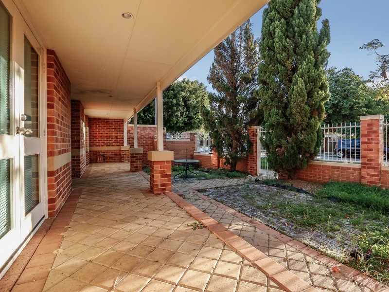 72A Armagh Street, Victoria Park WA 6100