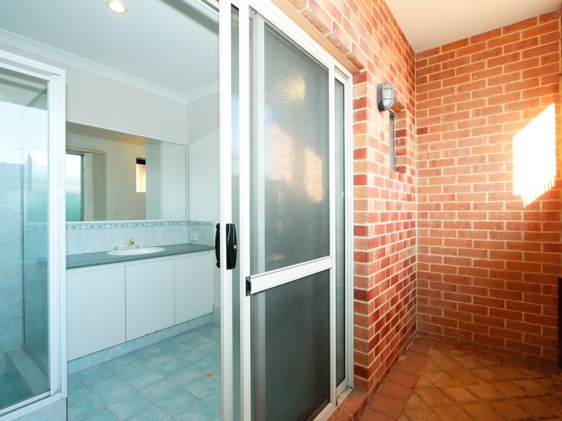 72A Armagh Street, Victoria Park WA 6100