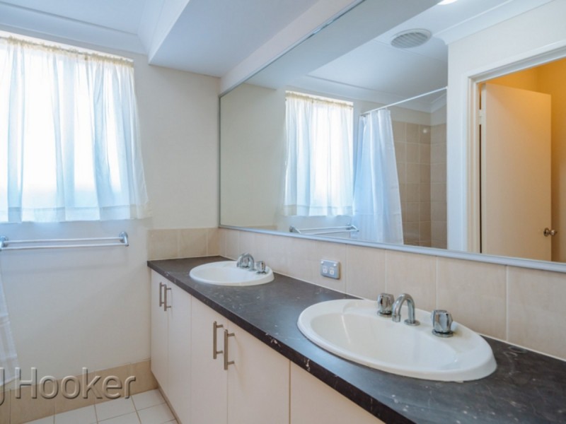 4 Redlands Street, Bayswater WA 6053