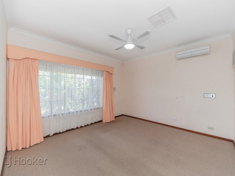 69 Ten Seldam Circle, Winthrop WA 6150