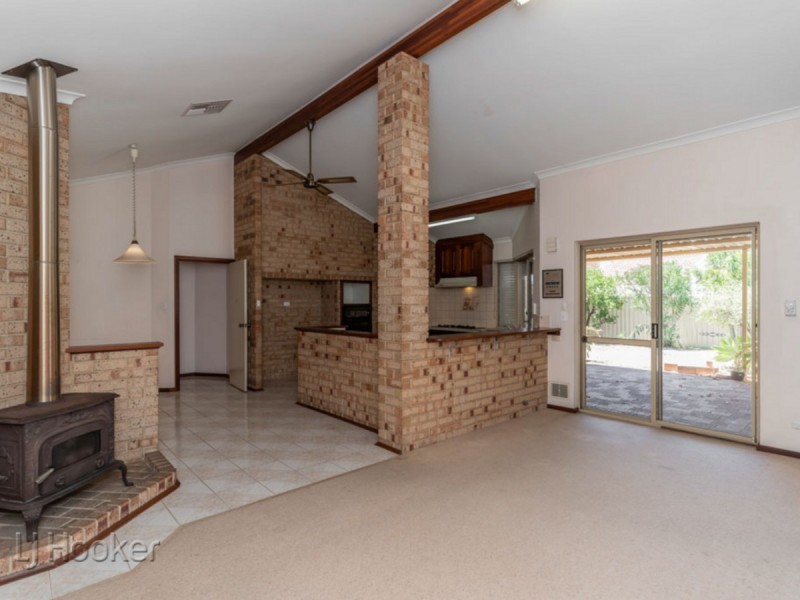 69 Ten Seldam Circle, Winthrop WA 6150